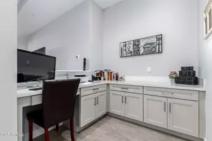 13196 W Woodstock Rd, Peoria, AZ 85383 - Photo 28