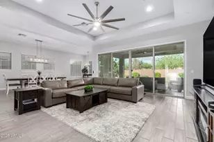 13196 W Woodstock Rd, Peoria, AZ 85383 - Photo 4