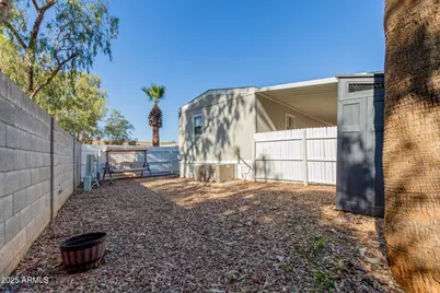 10810 N 91st Avenue #24, Peoria, AZ 85345 - Photo 20