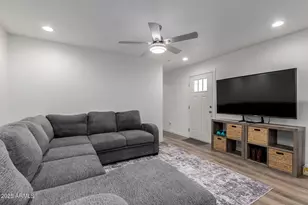 10810 N 91st Ave, Peoria, AZ 85345 - Photo 6