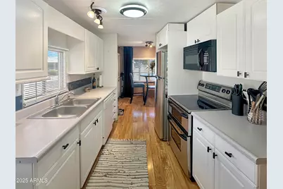 201 S Greenfield Road #18, Mesa, AZ 85206 - Photo 6