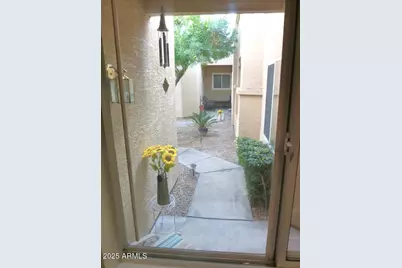 625 N Hamilton Street #8, Chandler, AZ 85225 - Photo 12