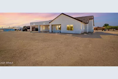 22518 W Meade Lane, Buckeye, AZ 85326 - Photo 4