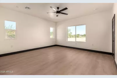 22518 W Meade Lane, Buckeye, AZ 85326 - Photo 16