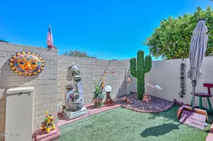 13423 W Countryside Dr, Sun City West, AZ 85375 - Photo 14