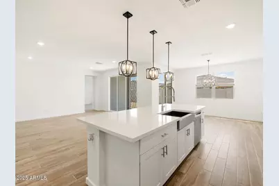 17794 W Odeum Lane, Goodyear, AZ 85338 - Photo 10