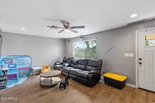 7114 W Beryl Ave, Peoria, AZ 85345 - Photo 10