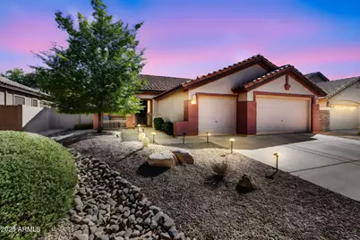 4821 E Kirkland Road, Phoenix, AZ 85054 - Photo 2