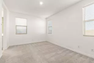 12608 W Kaler Dr, Glendale, AZ 85307 - Photo 10