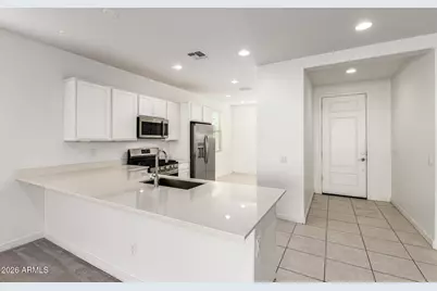 12608 W Kaler Drive, Glendale, AZ 85307 - Photo 4