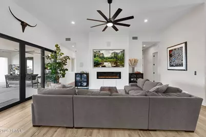 4072 E Weston Lane, San Tan Valley, AZ 85140 - Photo 10