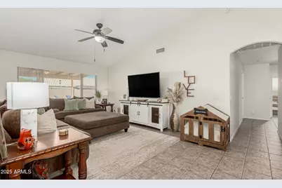 20017 N 77th Avenue, Glendale, AZ 85308 - Photo 12