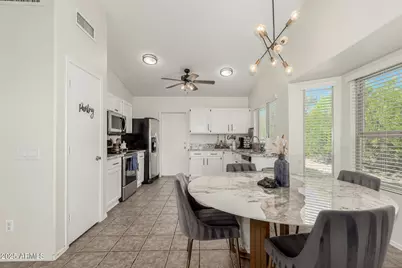 20017 N 77th Avenue, Glendale, AZ 85308 - Photo 16