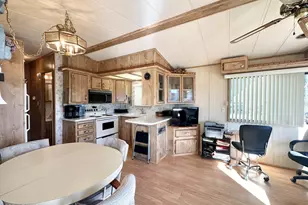 904 S Mineshaft Dr, Apache Junction, AZ 85119 - Photo 22