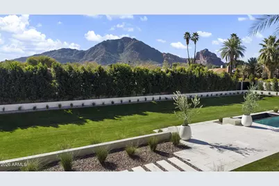 6528 N 60th Street, Paradise Valley, AZ 85253 - Photo 2