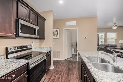 30450 N Zircon Drive, San Tan Valley, AZ 85143 - Photo 10
