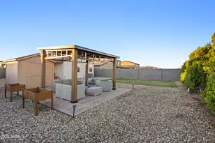 5911 S 23 Dr, Phoenix, AZ 85041 - Photo 18