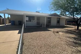 8201 W Earll Dr, Phoenix, AZ 85033 - Photo 1