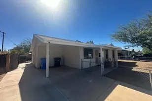 8201 W Earll Dr, Phoenix, AZ 85033 - Photo 2