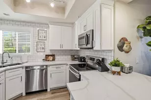 11680 E Sahuaro Dr, Scottsdale, AZ 85259 - Photo 12