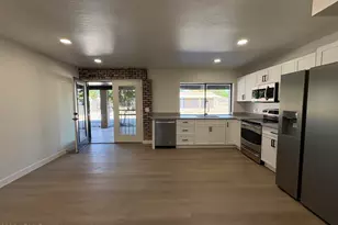 4004 W Westcott Dr, Glendale, AZ 85308 - Photo 6