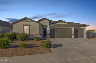 1016 W Beacon Dr, Casa Grande, AZ 85122 - Photo 1