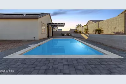 1016 W Beacon Drive, Casa Grande, AZ 85122 - Photo 6