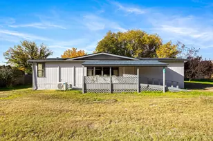 18278 S Henley Ave, Peeples Valley, AZ 86332 - Photo 6