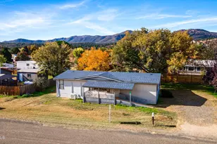 18278 S Henley Ave, Peeples Valley, AZ 86332 - Photo 32