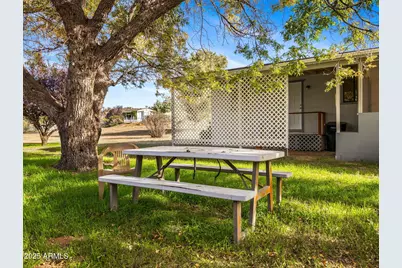 18278 S Henley Avenue, Peeples Valley, AZ 86332 - Photo 26