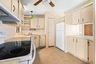 18278 S Henley Ave, Peeples Valley, AZ 86332 - Photo 18