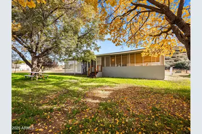 18278 S Henley Avenue, Peeples Valley, AZ 86332 - Photo 28
