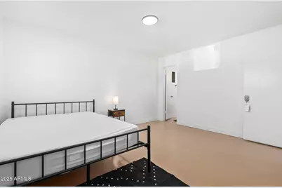 6201 W Indianola Avenue, Phoenix, AZ 85033 - Photo 24