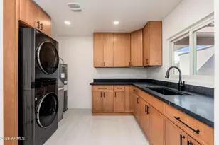 4333 E Fairmount Ave, Phoenix, AZ 85018 - Photo 14