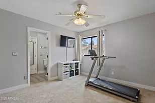 1070 E Sunburst Ln, Tempe, AZ 85284 - Photo 32