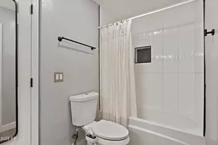 1070 E Sunburst Ln, Tempe, AZ 85284 - Photo 30