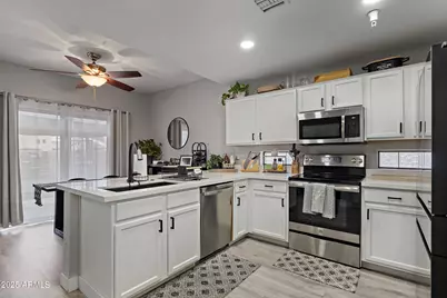 1070 E Sunburst Lane, Tempe, AZ 85284 - Photo 10