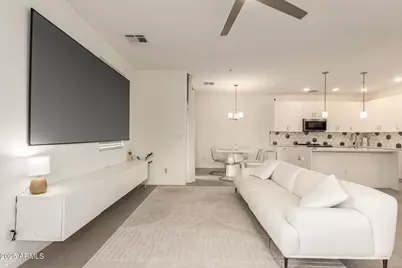 2207 E Hidalgo Avenue, Phoenix, AZ 85040 - Photo 6