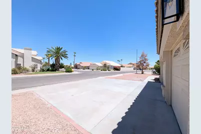 12425 W Encanto Boulevard, Avondale, AZ 85392 - Photo 4