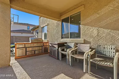 18391 W Port Royale Lane, Surprise, AZ 85388 - Photo 26