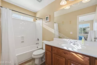 18391 W Port Royale Lane, Surprise, AZ 85388 - Photo 32