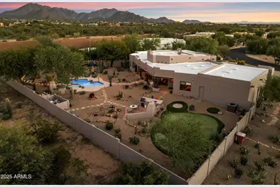 8626 E Santa Catalina Drive, Scottsdale, AZ 85255 - Photo 46