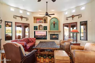 8626 E Santa Catalina Dr, Scottsdale, AZ 85255 - Photo 10