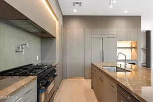 4537 E Montecito Ave, Phoenix, AZ 85018 - Photo 4