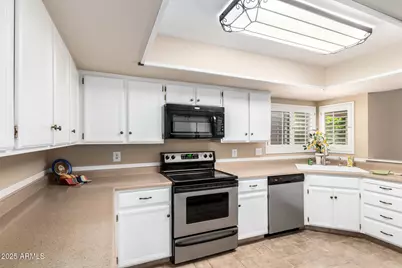 10413 E Silvertree Drive, Sun Lakes, AZ 85248 - Photo 20