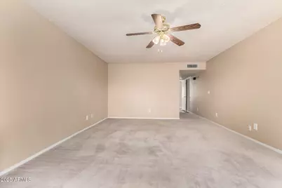 10413 E Silvertree Drive, Sun Lakes, AZ 85248 - Photo 28