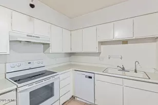 720 S Dobson Rd, Mesa, AZ 85202 - Photo 8