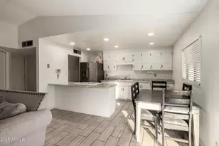 8001 W College Dr, Phoenix, AZ 85033 - Photo 6