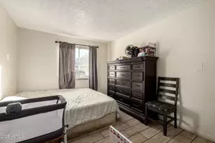 8001 W College Dr, Phoenix, AZ 85033 - Photo 12