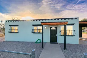 50644 N 1st St, Aguila, AZ 85320 - Photo 6